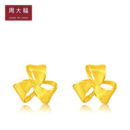 當璀璨珠寶邂逅芬芳花朵 周大福F219121足金耳釘與精致美妝的搭配藝術